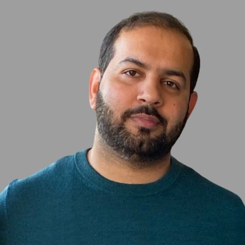 Furqan Rydhan, co-founder and CEO of thirdweb, in a 2022 press photo