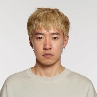 Ryo Lu - Almanac